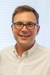 Dr. Sven Hengesbach
